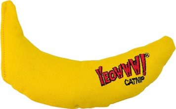 Yeowww! Catnip Toy, Yellow Banana Review: Is It Worth Your Cat’s Playtime?