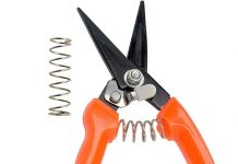 Hoof Trimmers Review: Are These Carbon Steel Shears Worth Your Investment for Livestock?