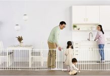 Regalo 194-Inch Super Wide Baby Gate & Play Yard Review: Is It Worth It?