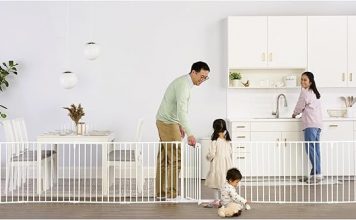 Regalo 194-Inch Super Wide Baby Gate & Play Yard Review: Is It Worth It?